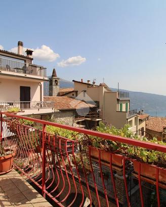 4 LOCALI A TIGNALE