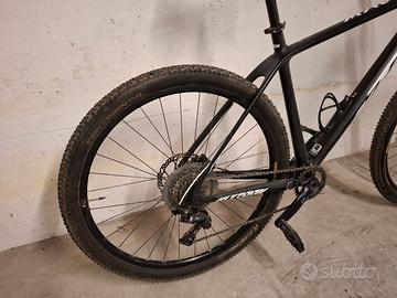 Mountain bike Ktm nera