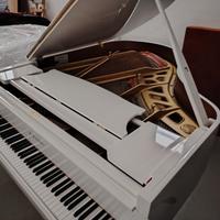 Kawai KG2 Bianco Pianoforte mezza coda