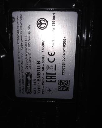Macchina espresso per capsule Nespresso  DeLonghi 
