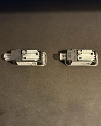Coppia luce sotto porta con logo originale Audi