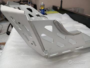 YAMAHA Ténéré 700 piastra di protezione