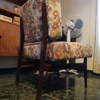 Poltroncina camera da letto anni ' 50.