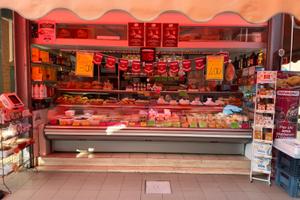 Vendita box mercato rionale di torre spaccata Roma