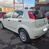 Fiat Punto 1.4 8V 5 porte Natural Power Street