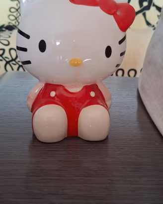 salvadanaio hello kitty