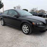 VOLVO C30 1.6 R-Design