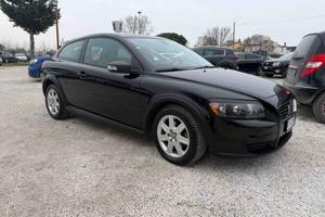 VOLVO C30 1.6 R-Design