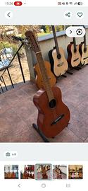 Chitarra classica acustica a metà prezzo,