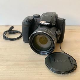 Fotocamera bridge Nikon Coolpix B700