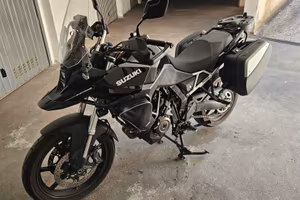 Suzuki Vstrom 800 SE
