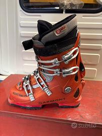 Scarponi sci alpinismo garmont adrenalin