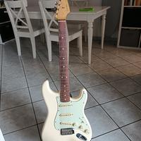 FENDER Vintera 60s Stratocaster