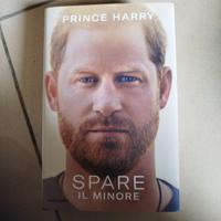 Libro Spare il minore  -principe harry-