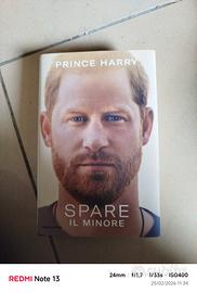 Libro Spare il minore  -principe harry-