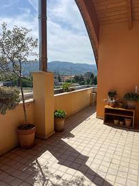 Attico recente costruzione Ampio terrazzo Garage