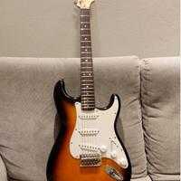 Squier by Fender Stratocaster Bullet 