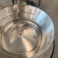 Tecnico costruzioni di selettori per coppe