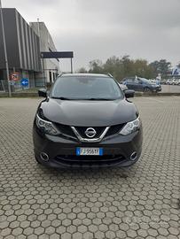 Nissan Qashqai 1.6 dCi 4WD Black Edition