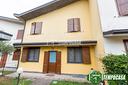 villa-a-schiera-con-giardino