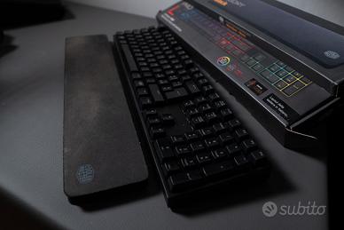Cooler Master Masterkeys PRO L RGB + poggia-polsi