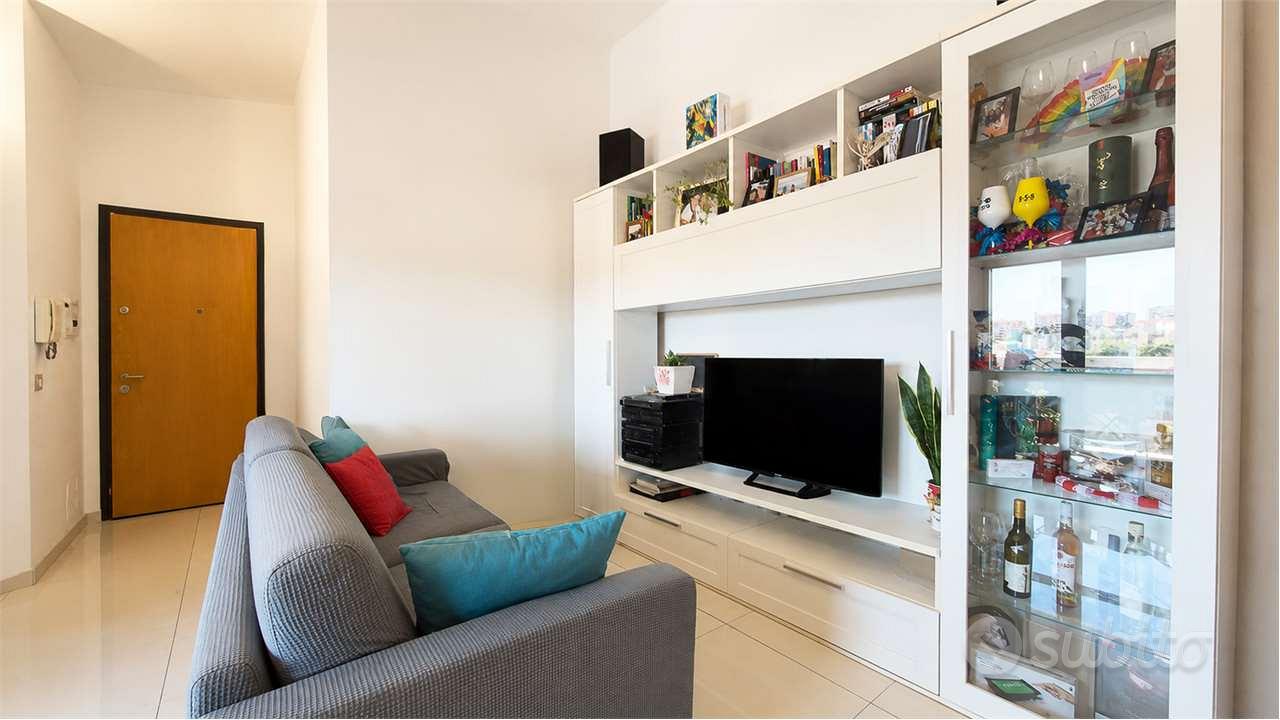 Apartment in Cagliari, Is Mirrionis - Vista 3