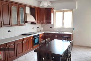 Appartamento signorile con ampio garage