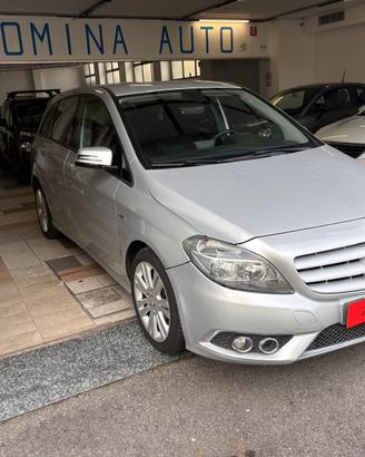 Mercedes-benz B 180 BlueEFFICIENCY Premium