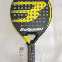 RACHETTA PADEL NUOVA BULLPADEL + ZAINO = 40 EURO