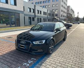 Audi A3 SportBack 1.6 TDI - DSG STronic