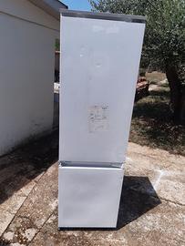 Frigorifero Whirlpool 320 lt
