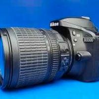 FOTOCAMERA NIKON D3300 +NIKKOR 18-105 VR