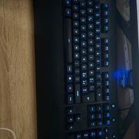 Tastiera Logitech G213