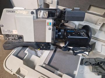 VIDEOCAMERA VINTAGE X APPASSIONATI SONY DXC 182O P