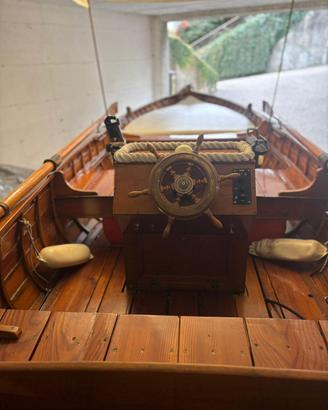 Storica lancetta di 6,80m in larice