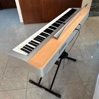 Pianola Yamaha P-140 come nuova