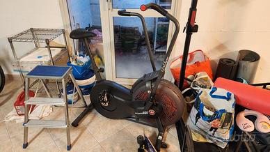Velobike ellittica e Rack con bilanciere e pesi 