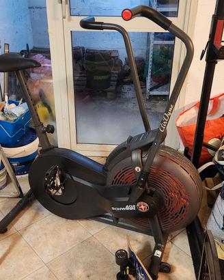 Velobike ellittica e Rack con bilanciere e pesi 