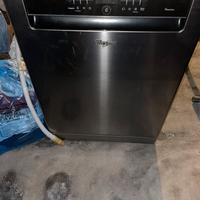 Lavastoviglie whirlpool