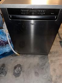 Lavastoviglie whirlpool