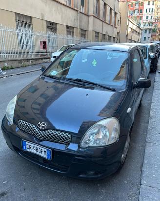 Toyota Yaris anno 2004