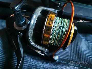 3 canne da pesca al siluro completi di mulinelli 