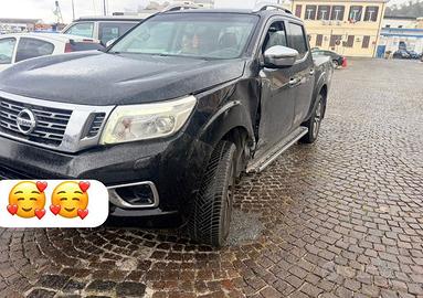 Nissan Navara Np300
