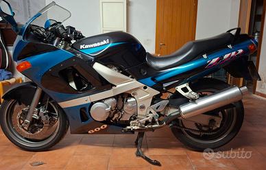 Kawasaki ZZR 600