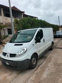 Renault trafic motore 2.0 dCi da 115 cavalli