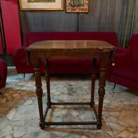 Tavolo o console in Noce – XVIII Secolo (Luigi XV)