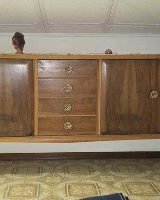 Mobile da arredo in legno