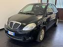 lancia-ypsilon-1-2-benzina-adatta-a-neopatentati