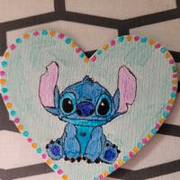 calamita Stitch fatto a mano su tela 