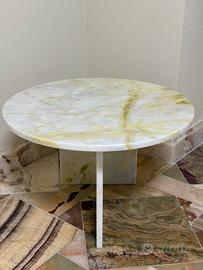Coffee table in marmo